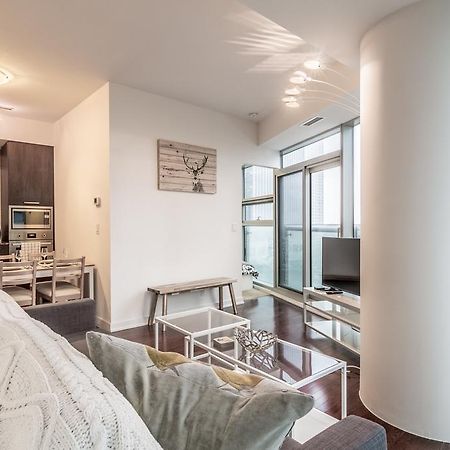 Aoc Suites - Two Bedroom Condo - City/Cn Tower View Toronto Ngoại thất bức ảnh