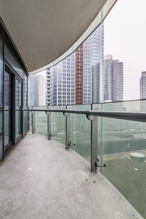 Aoc Suites - Two Bedroom Condo - City/Cn Tower View Toronto Ngoại thất bức ảnh