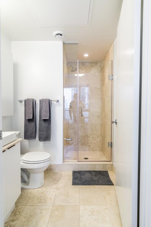 Aoc Suites - Two Bedroom Condo - City/Cn Tower View Toronto Ngoại thất bức ảnh